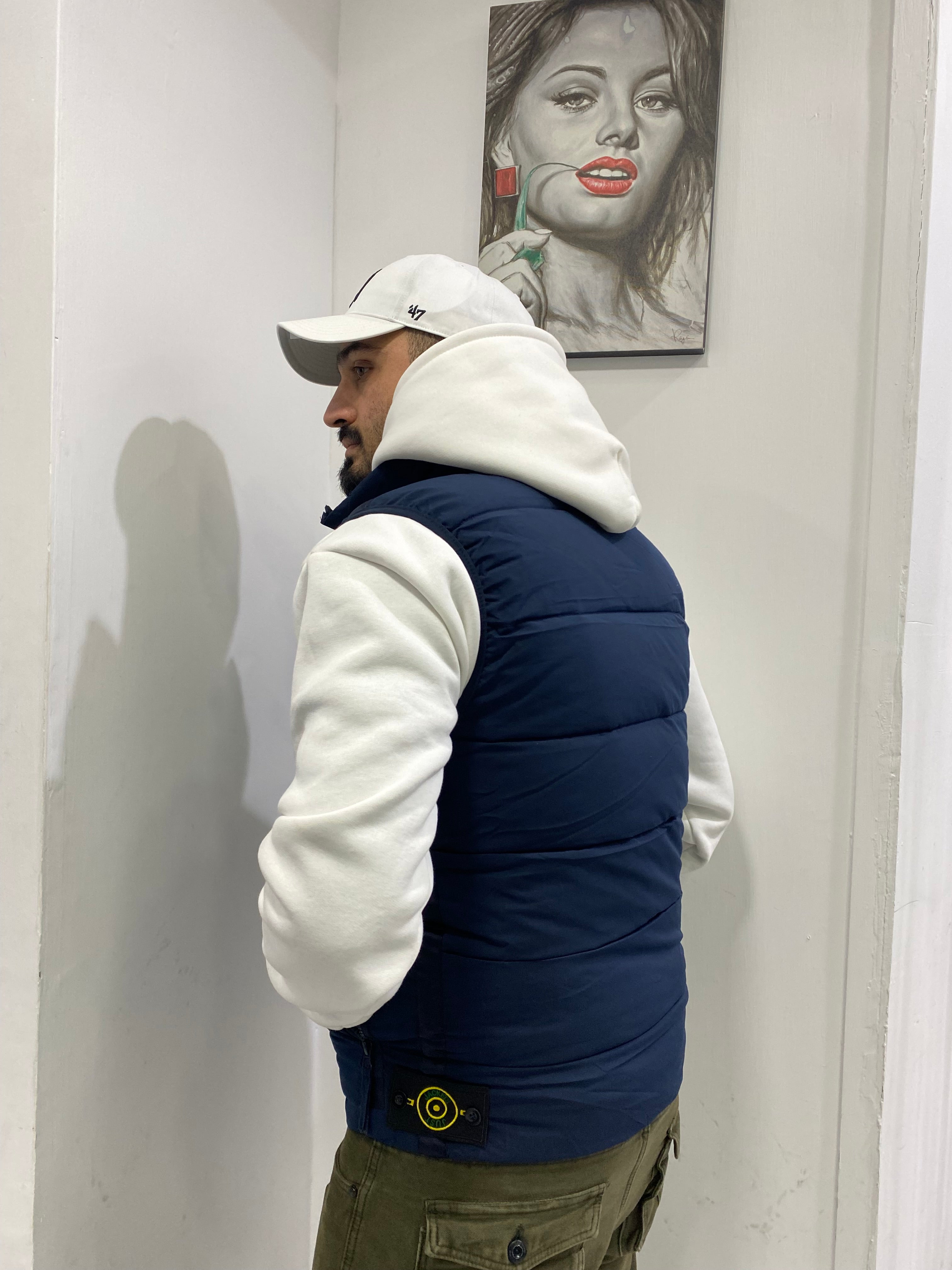 Bomber smanicato