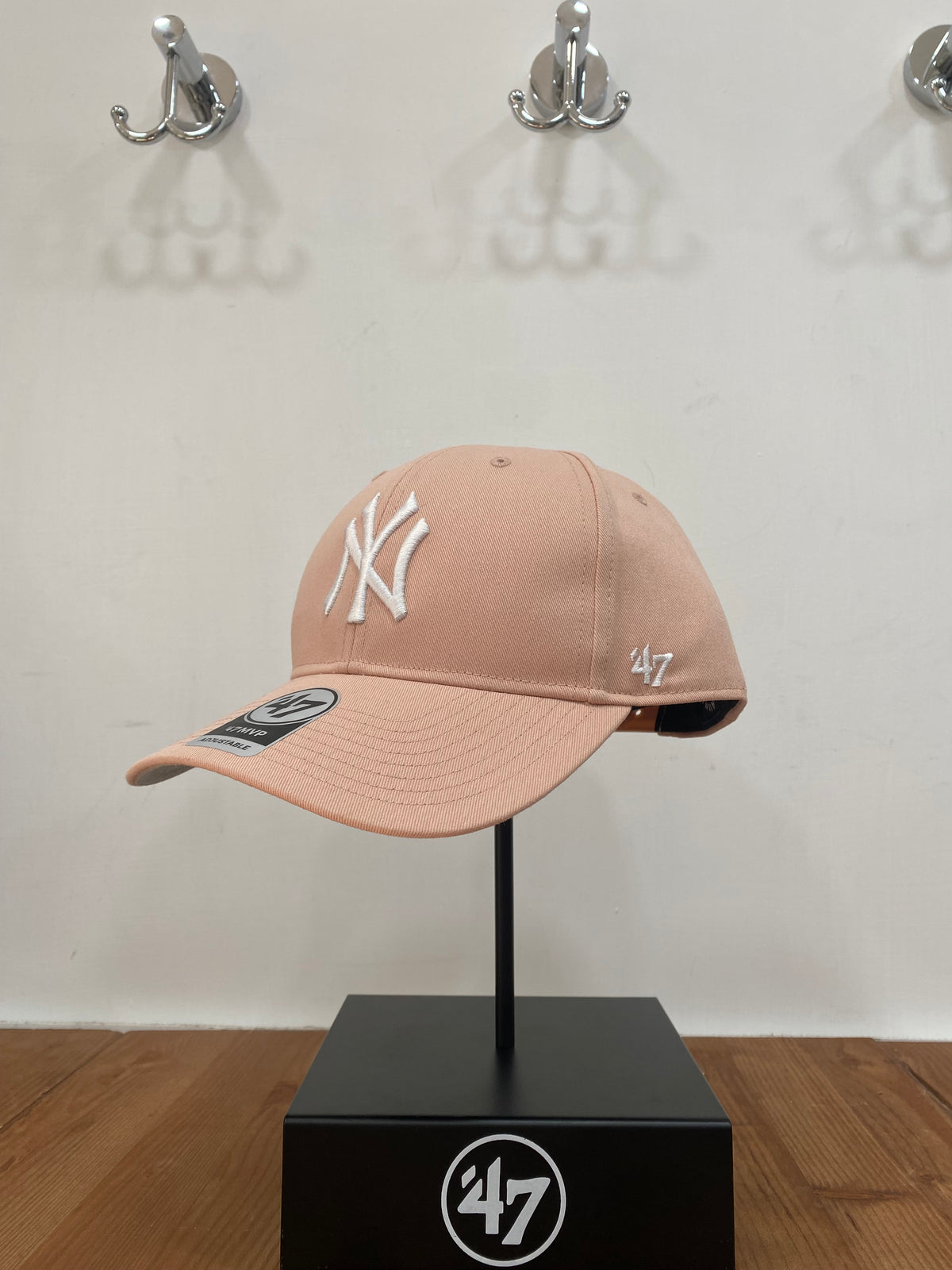 Caps NY