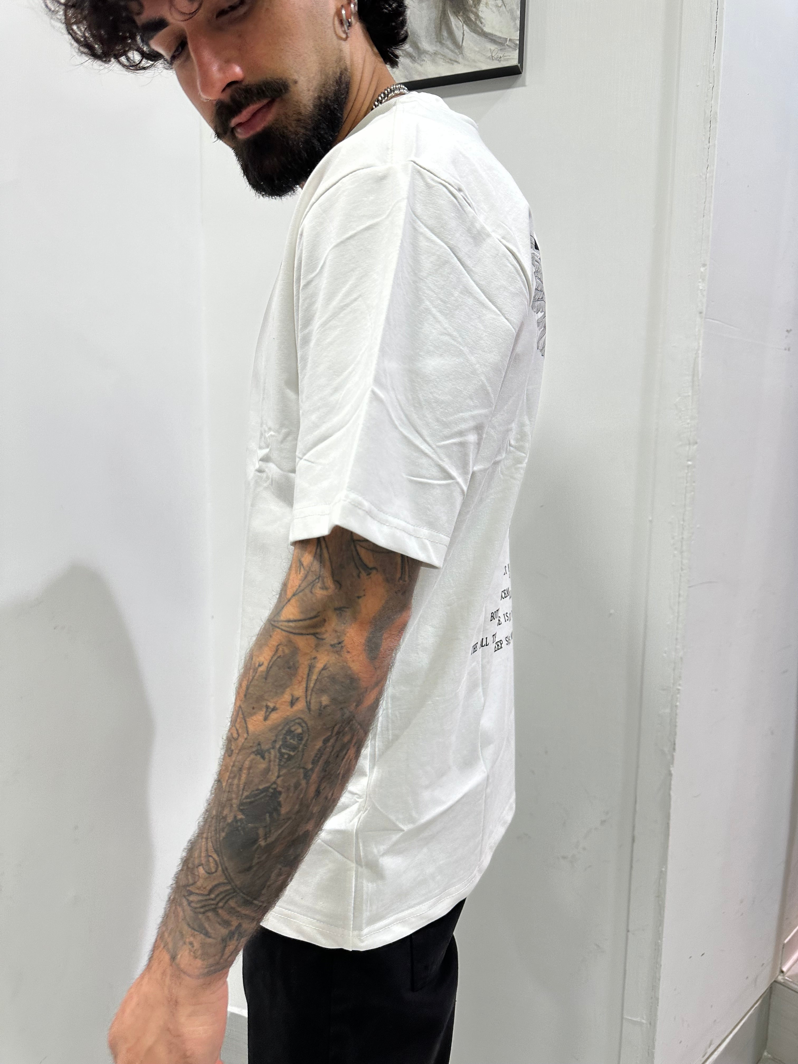 T-shirt infinity